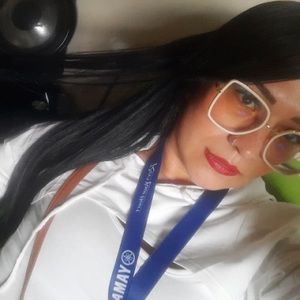 Meet your Posher, Luisa fernanda